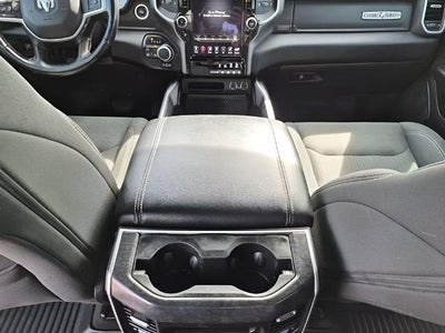 2020 RAM 1500 Big Horn 4x4 Crew Cab 5'7" Box