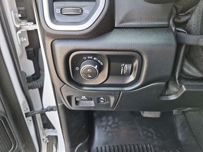 2020 RAM 1500 Big Horn 4x4 Crew Cab 5'7" Box