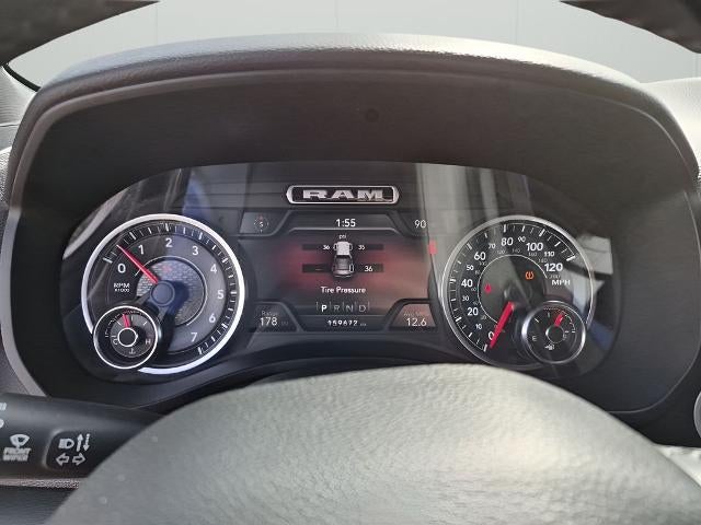 2020 RAM 1500 Big Horn 4x4 Crew Cab 5'7" Box