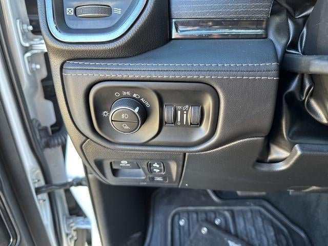 2022 RAM 1500 Limited 4x4 Crew Cab 5'7" Box