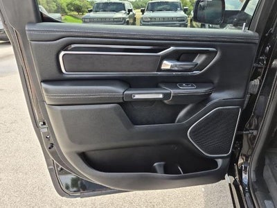 2022 RAM 1500 Laramie 4x4 Crew Cab 5'7" Box