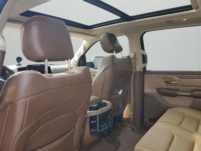 2019 RAM 1500 Longhorn 4x4 Crew Cab 5'7" Box