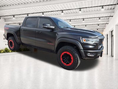 2025 RAM 1500 RHO 4x4 Crew Cab 5'7" Box
