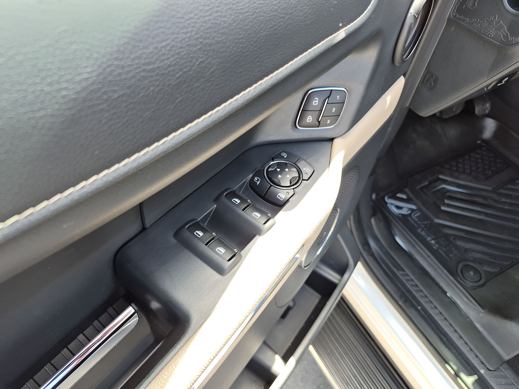 2023 Ford Expedition Max XLT