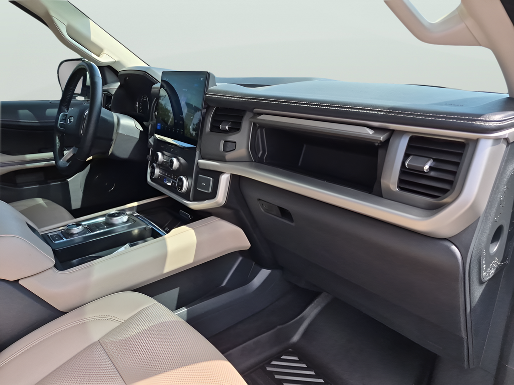 2023 Ford Expedition Max XLT