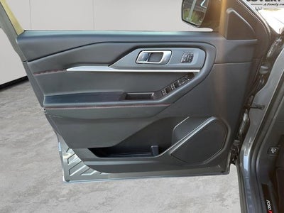 2025 Ford Explorer ST 4WD