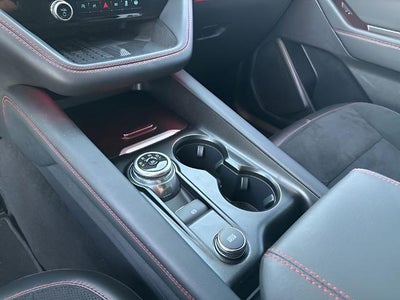 2025 Ford Explorer ST 4WD