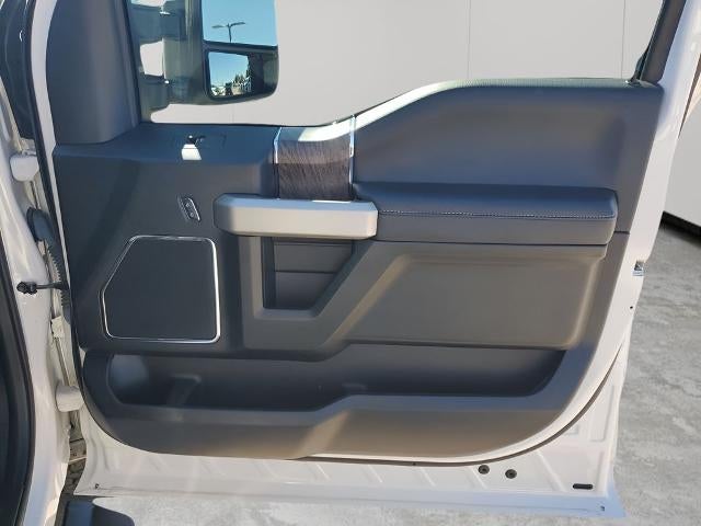 2019 Ford Super Duty F-250 SRW LARIAT 4WD Crew Cab 6.75' Box