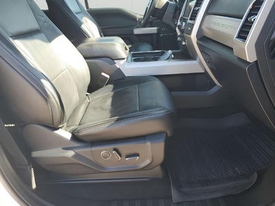 2019 Ford Super Duty F-250 SRW LARIAT 4WD Crew Cab 6.75' Box