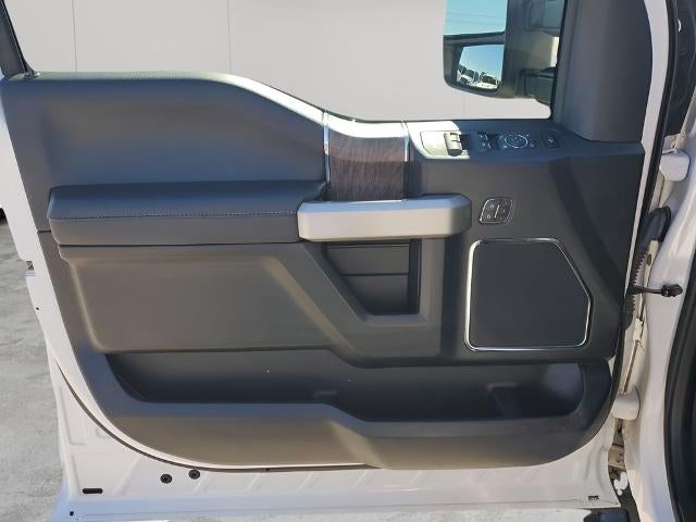 2019 Ford Super Duty F-250 SRW LARIAT 4WD Crew Cab 6.75' Box