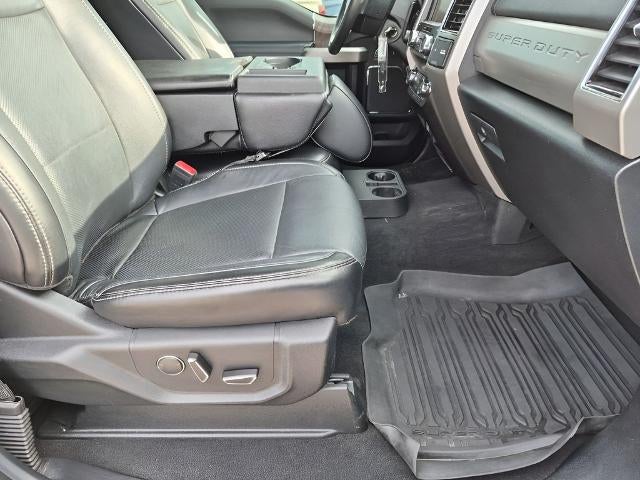 2019 Ford Super Duty F-250 SRW LARIAT 4WD Crew Cab 6.75' Box