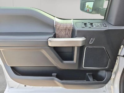 2019 Ford Super Duty F-250 SRW LARIAT 4WD Crew Cab 6.75' Box