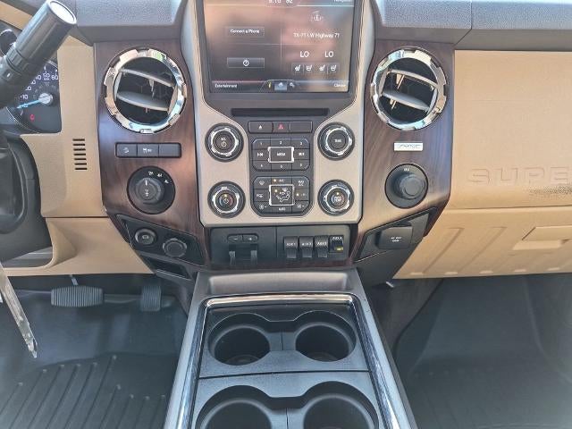 2015 Ford Super Duty F-250 SRW 4WD Crew Cab 6-3/4 Ft Box Lariat