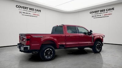 2025 Ford Super Duty F-250 SRW LARIAT 4WD Crew Cab 6.75' Box