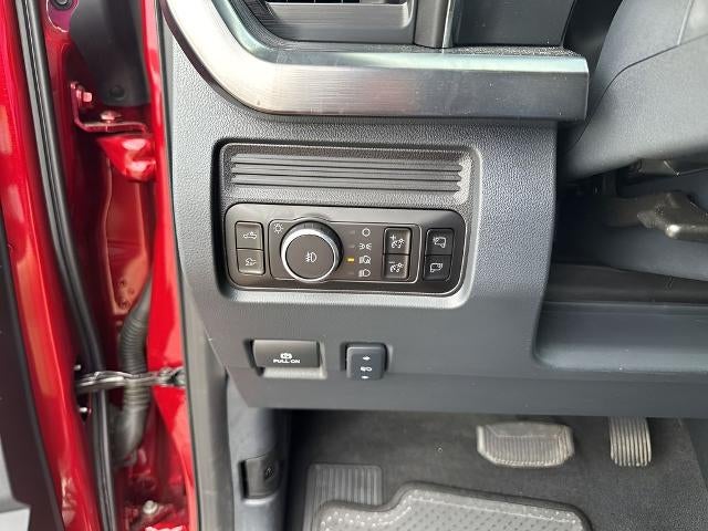 2025 Ford Super Duty F-250 SRW LARIAT 4WD Crew Cab 6.75' Box