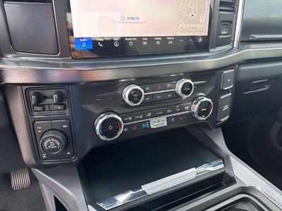 2025 Ford Super Duty F-250 SRW LARIAT 4WD Crew Cab 6.75' Box