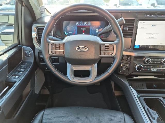 2024 Ford Super Duty F-250 SRW LARIAT 4WD Crew Cab 6.75' Box
