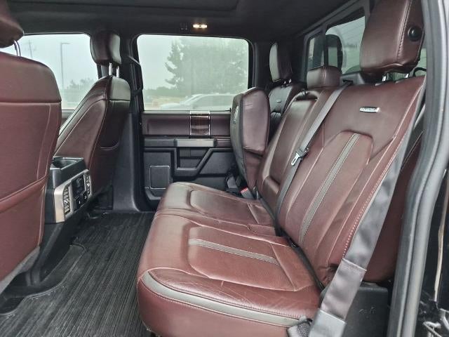 2017 Ford Super Duty F-350 SRW Platinum 4WD Crew Cab 6.75' Box