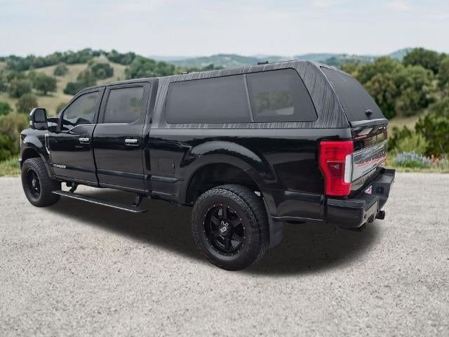 2017 Ford Super Duty F-350 SRW Platinum 4WD Crew Cab 6.75' Box