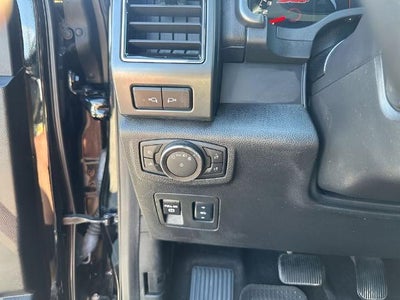 2018 Ford F-150 LARIAT 4WD SuperCrew 5.5' Box