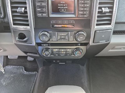 2015 Ford F-150 2WD SuperCab 6-1/2 Ft Box XLT