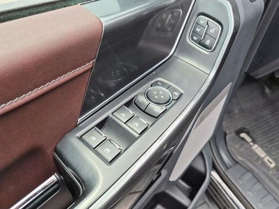 2022 Ford F-150 LARIAT 4WD SuperCrew 5.5' Box