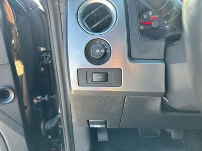 2013 Ford F-150 4WD SuperCrew 5-1/2 Ft Box SVT Raptor