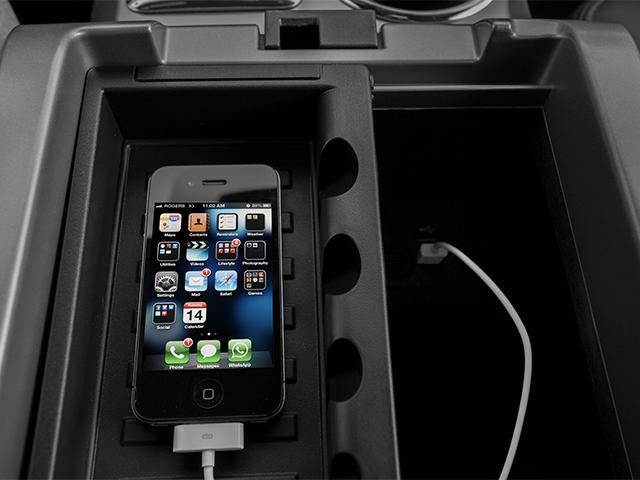 2013 Ford F-150 4WD SuperCrew 5-1/2 Ft Box SVT Raptor