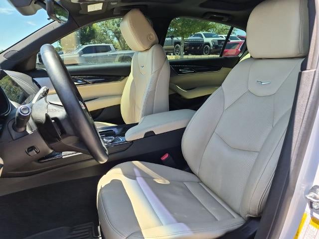 2022 Cadillac CT5 4dr Sdn Premium Luxury