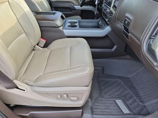 2019 Chevrolet Silverado 2500 HD Crew Cab Standard Box 4-Wheel Drive LTZ