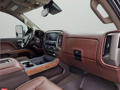 2019 Chevrolet Silverado 2500 HD Crew Cab Standard Box 4-Wheel Drive High Country