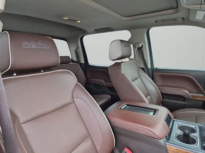 2019 Chevrolet Silverado 2500 HD Crew Cab Standard Box 4-Wheel Drive High Country