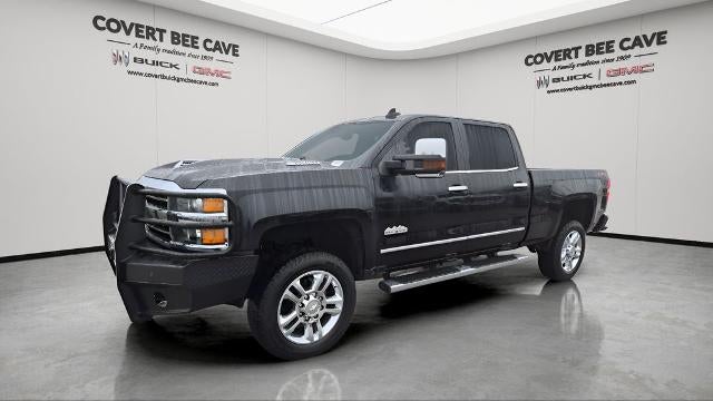 2019 Chevrolet Silverado 2500 HD Crew Cab Standard Box 4-Wheel Drive High Country