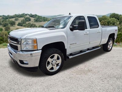 2014 Chevrolet Silverado 2500 HD Crew Cab Standard Box 4-Wheel Drive LTZ
