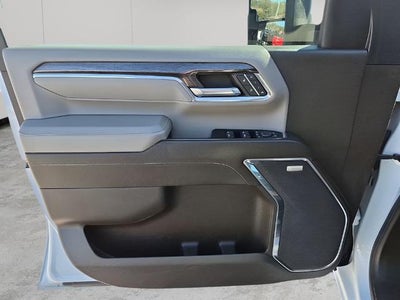 2024 Chevrolet Silverado 2500 HD Crew Cab Standard Box 4-Wheel Drive LTZ