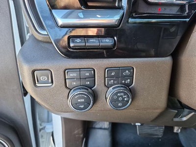 2024 Chevrolet Silverado 2500 HD Crew Cab Standard Box 4-Wheel Drive LTZ