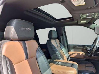 2020 Chevrolet Silverado 2500 HD Crew Cab Standard Box 4-Wheel Drive High Country