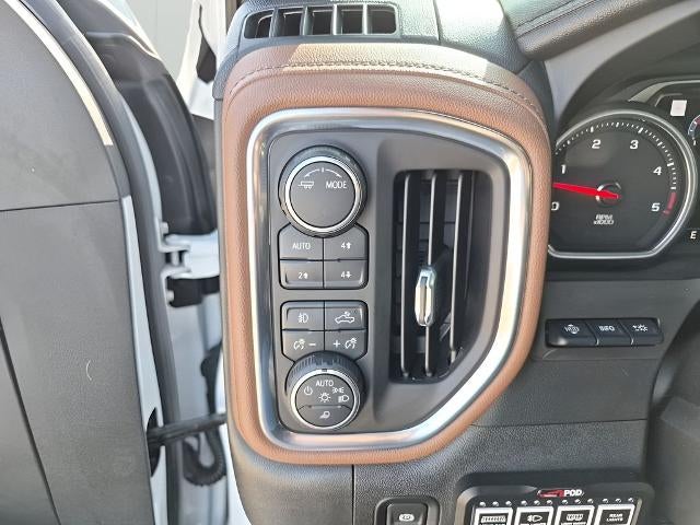 2020 Chevrolet Silverado 2500 HD Crew Cab Standard Box 4-Wheel Drive High Country