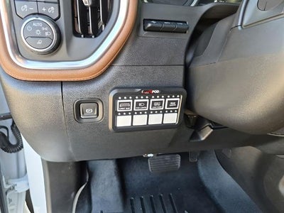 2020 Chevrolet Silverado 2500 HD Crew Cab Standard Box 4-Wheel Drive High Country