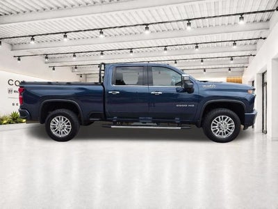 2020 Chevrolet Silverado 2500 HD Crew Cab Standard Box 4-Wheel Drive High Country
