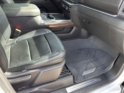 2024 Chevrolet Silverado 3500 HD Crew Cab Standard Box 4-Wheel Drive LT