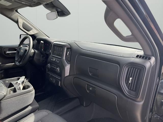 2022 Chevrolet Silverado 1500 Crew Cab Short Box 2-Wheel Drive Custom