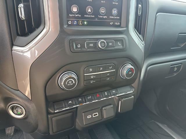 2022 Chevrolet Silverado 1500 Crew Cab Short Box 2-Wheel Drive Custom