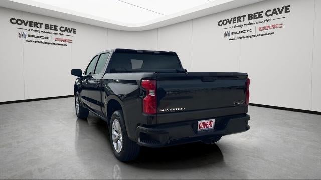 2022 Chevrolet Silverado 1500 Crew Cab Short Box 2-Wheel Drive Custom