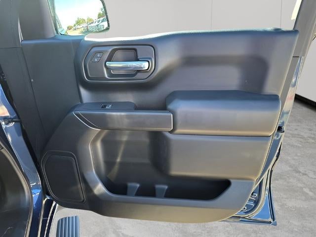 2023 Chevrolet Silverado 1500 Crew Cab Short Box 2-Wheel Drive Custom