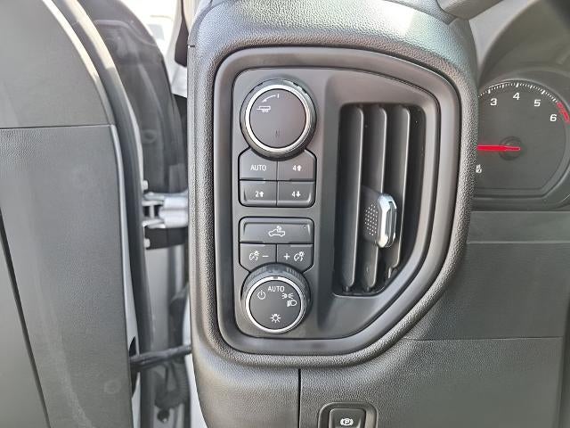 2021 Chevrolet Silverado 1500 Crew Cab Short Box 4-Wheel Drive Custom Trail Boss