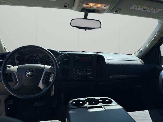 2011 Chevrolet Silverado 1500 Extended Cab Standard Box 2-Wheel Drive LT