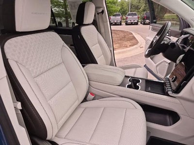 2024 GMC Acadia FWD Denali