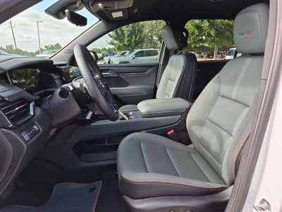 2026 GMC Acadia AWD AT4