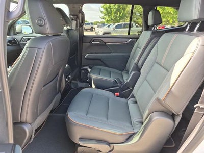 2026 GMC Acadia AWD AT4